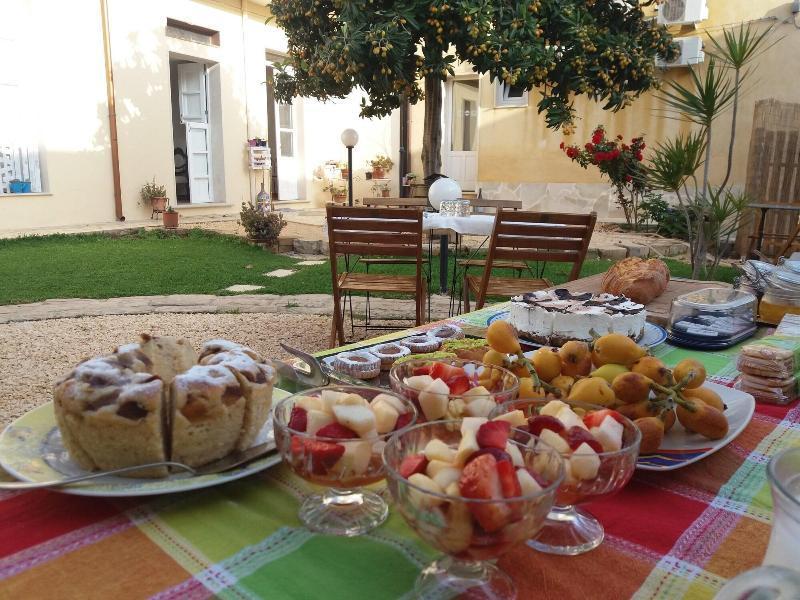 Bed and Breakfast U' Iazzu Avola Exteriér fotografie